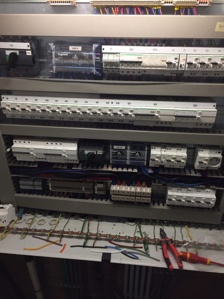 20190218 103605808 ios