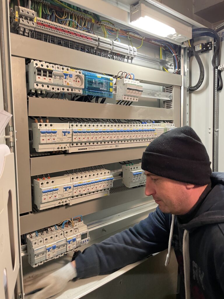 20251230 142344394 ios